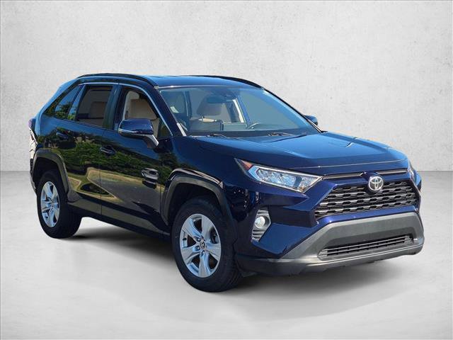 Used 2020 Toyota RAV4 XLE FWD image 3