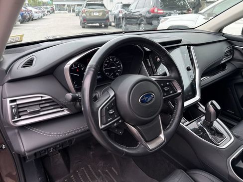 Used 2021 Subaru Outback Limited AWD/4WD image 18