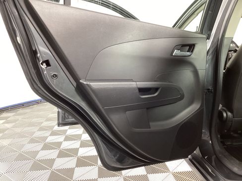 Used 2013 Chevrolet Sonic LTZ image 27