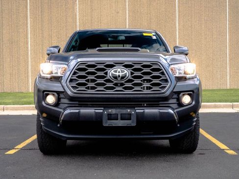 Used 2023 Toyota Tacoma TRD Sport w/ Advanced Technology Package AWD/4WD image 3