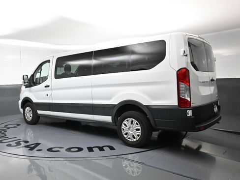 Used 2022 Ford Transit 350 XLT RWD image 19