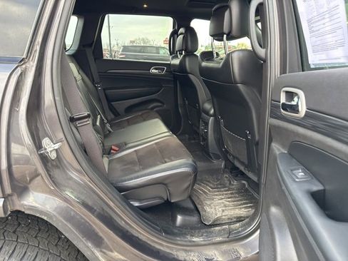 Used 2020 Jeep Grand Cherokee Altitude image 11