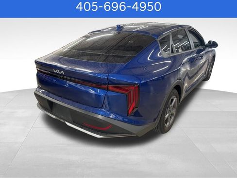 Used 2025 Kia K4 FWD image 3