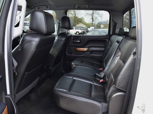 Used 2018 Chevrolet Silverado 1500 LTZ image 14