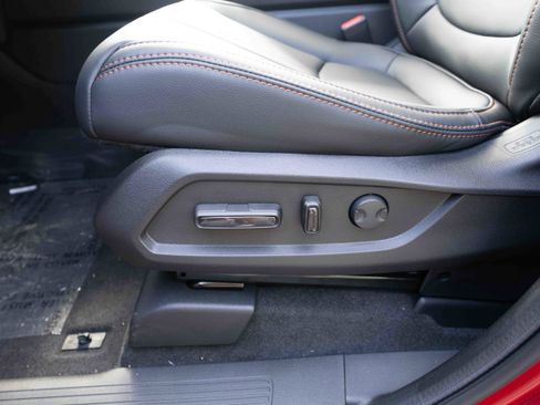 New 2025 Honda Pilot TrailSport image 12