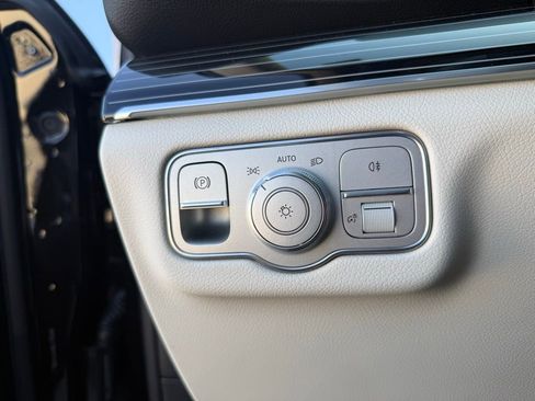 New 2026 Mercedes-Benz GLE 450 4MATIC image 23