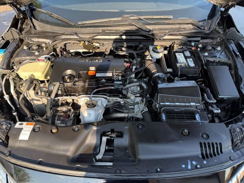 Used 2016 Honda Civic LX image 32