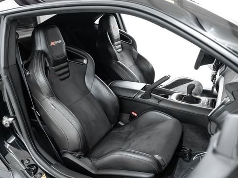 Used 2015 Chevrolet Camaro Z/28 image 29