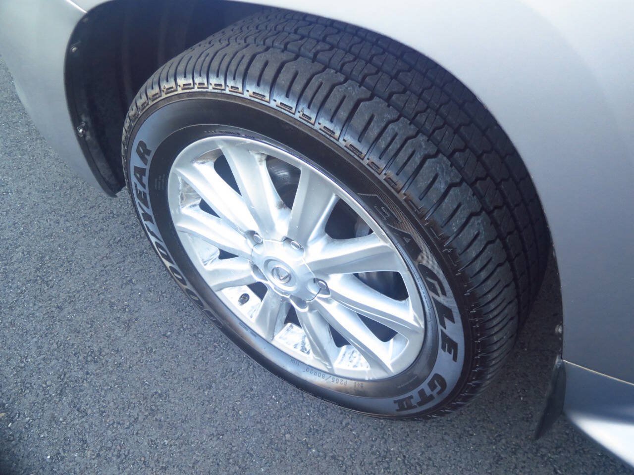 Used 2008 Lexus LX 570 4WD w/ Technology Pkg image 29