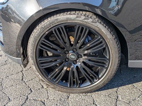 Used 2019 Land Rover Range Rover Supercharged image 23