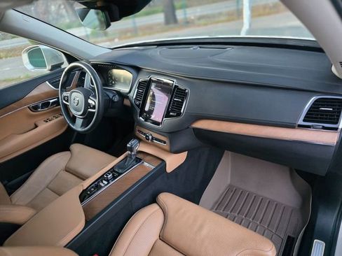 Used 2016 Volvo XC90 T6 Inscription w/ Vision Package image 35