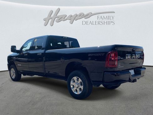 Used 2025 RAM 3500 Big Horn image 38