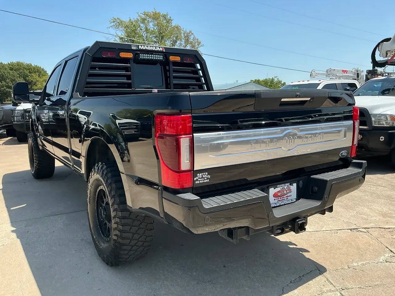 Used 2020 Ford F350 King Ranch w/ King Ranch Ultimate Package AWD/4WD image 9