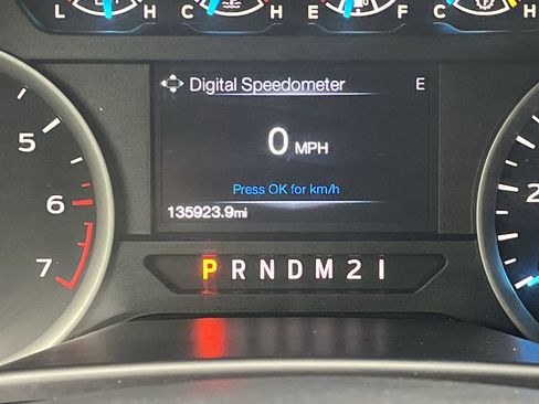 Used 2016 Ford F150 XLT w/ Equipment Group 302A Luxury image 15