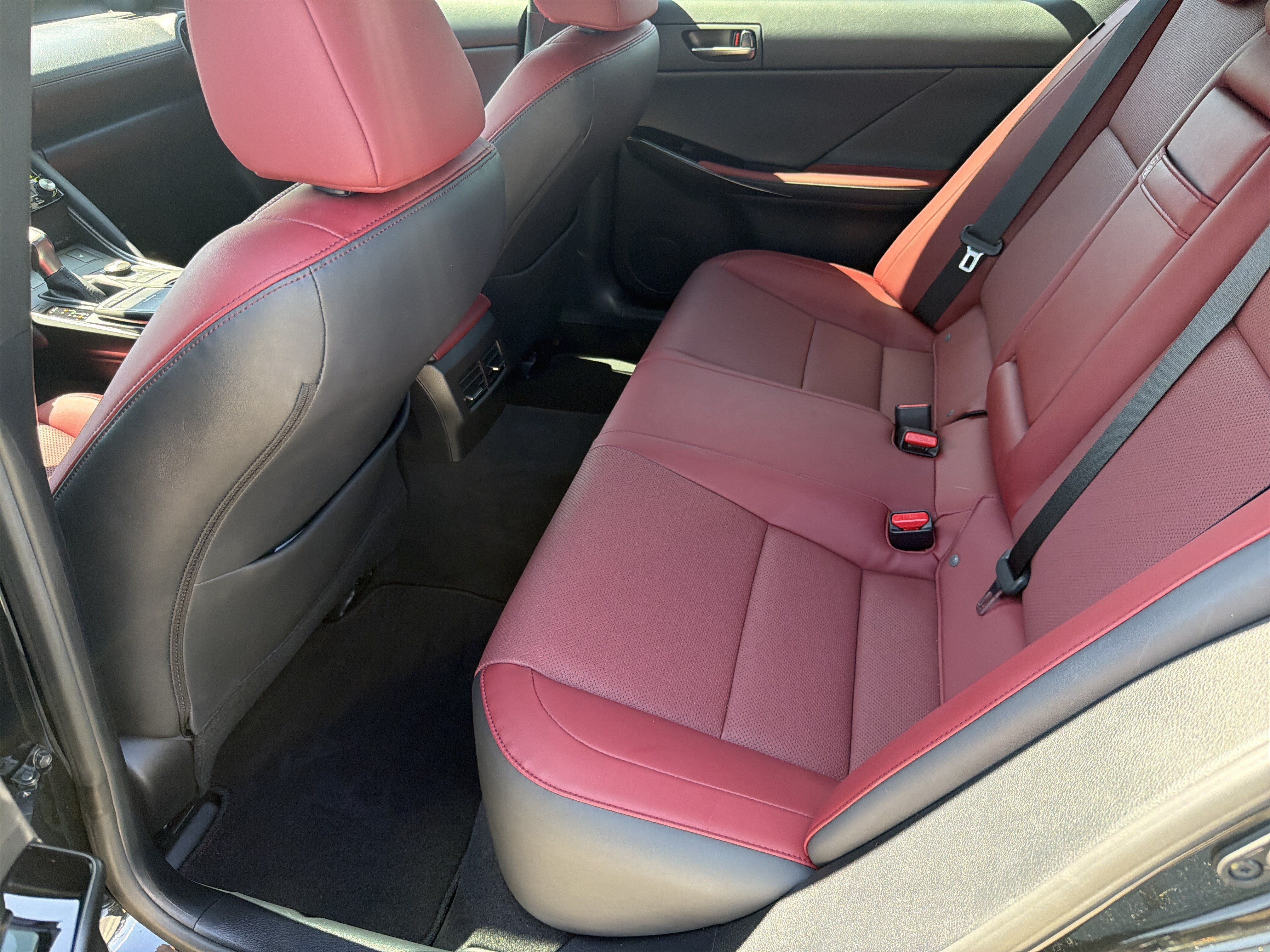 Used 2025 Lexus IS 350 F Sport RWD image 30