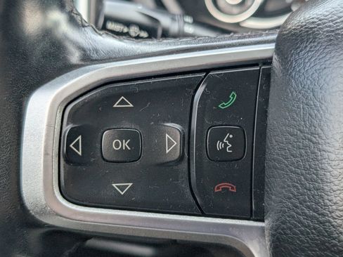Used 2019 RAM 1500 Big Horn RWD image 15