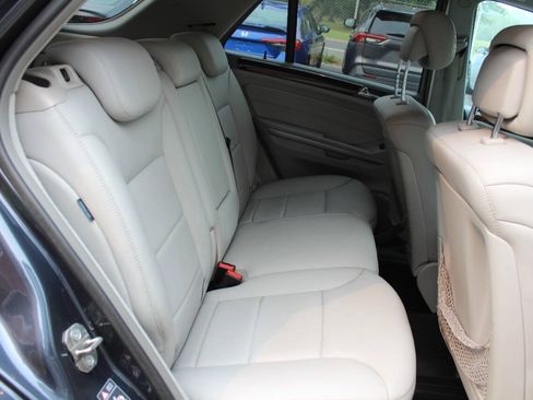 Used 2010 Mercedes-Benz ML 350 BlueTEC 4MATIC image 17