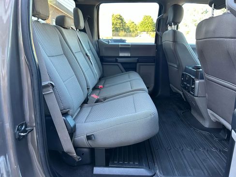 Used 2019 Ford F250 XLT w/ XLT Premium Package image 10
