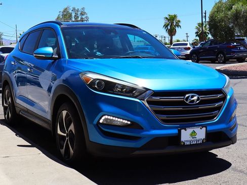 Used 2016 Hyundai Tucson Limited w/ Option Group 03 FWD image 14