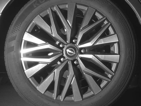 Used 2025 Nissan Altima 2.5 SV image 15