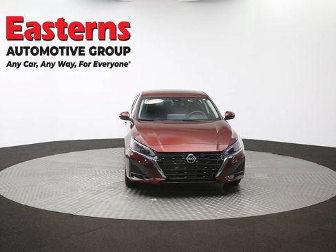 Used 2024 Nissan Altima 2.5 SV w/ SV Premium Package AWD/4WD image 47