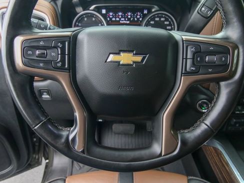 Used 2023 Chevrolet Silverado 3500 High Country w/ Safety Package II AWD/4WD image 17