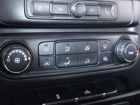 Used 2018 Chevrolet Silverado 1500 W/T w/ Trailering Package image 21