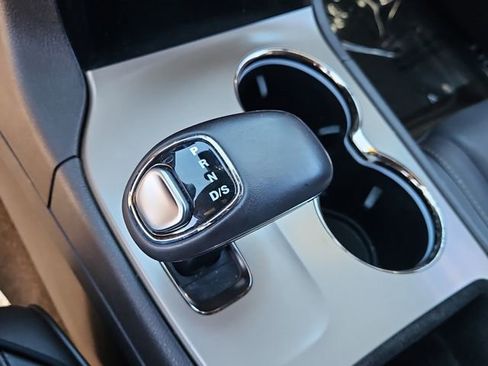 Used 2015 Jeep Grand Cherokee Summit w/ Trailer Tow Group IV image 29