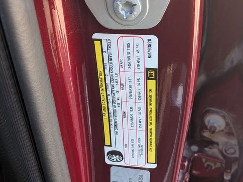 Used 2019 RAM 1500 Laramie image 22