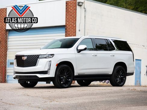 Used 2023 Cadillac Escalade Premium Luxury image 1