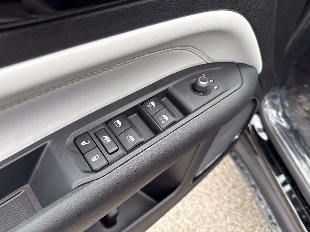 New 2026 Jeep Compass Limited AWD/4WD image 17