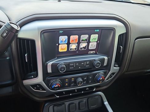 Used 2018 GMC Sierra 1500 SLT w/ SLT Premium Package AWD/4WD image 14