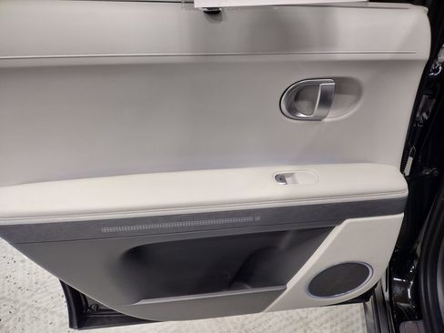 Certified 2023 Hyundai Ioniq 5 Limited w/ Cargo Package image 28