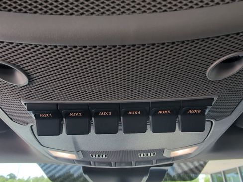 Used 2021 Ford F250 XL w/ Power Equipment Group AWD/4WD image 28