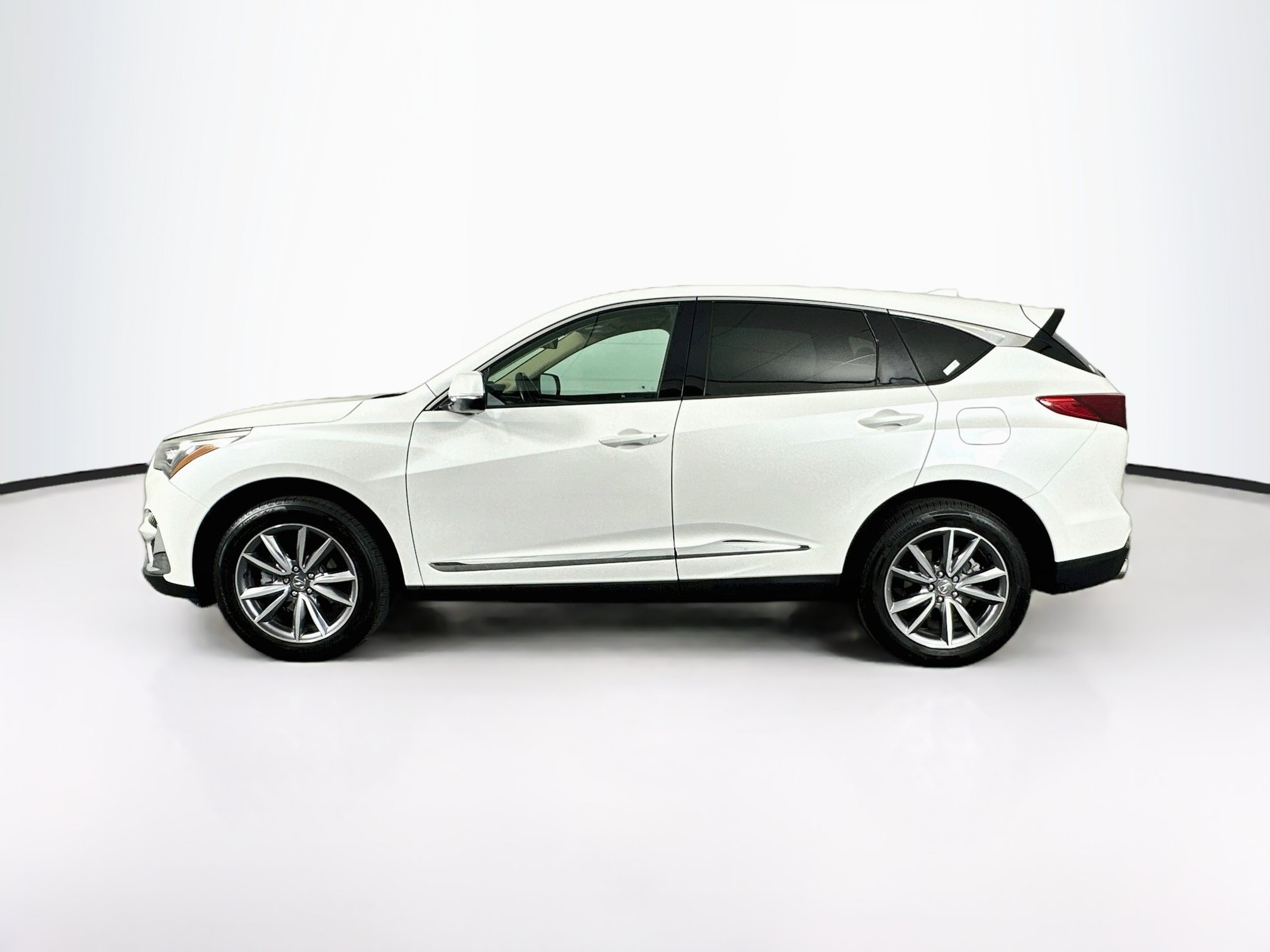 Used 2021 Acura RDX w/ Technology Package FWD image 4