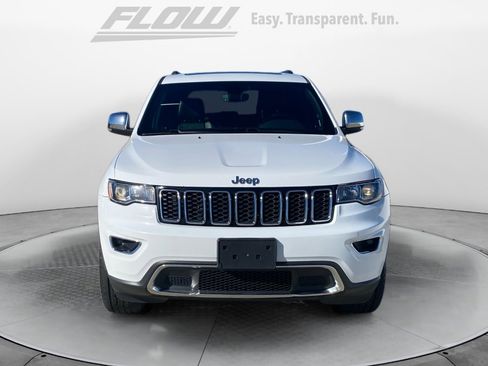 Used 2022 Jeep Grand Cherokee Limited image 3