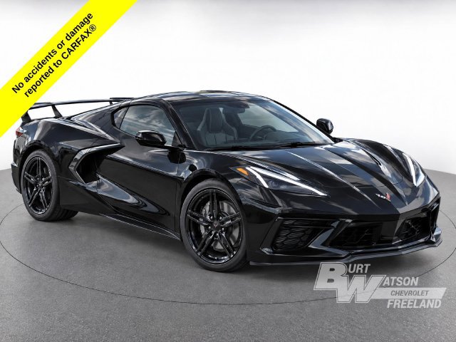 Used 2026 Chevrolet Corvette Stingray Coupe w/ 1LT RWD image 3