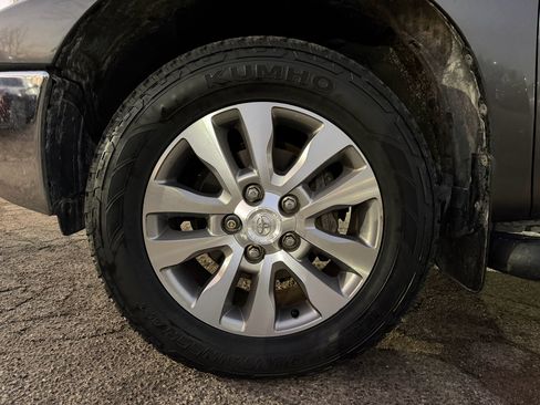 Used 2011 Toyota Tundra Limited image 13