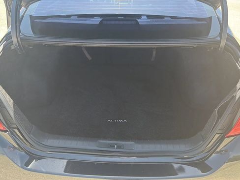 Used 2017 Nissan Altima 2.5 S w/ Power Driver Seat Package FWD image 30