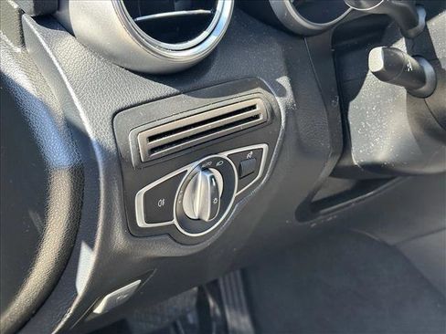 Used 2022 Mercedes-Benz GLC 300 GLC 300 image 18