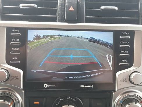 Used 2021 Toyota 4Runner SR5 AWD/4WD image 32