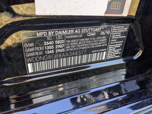 Used 2010 Mercedes-Benz S 550 4MATIC image 42