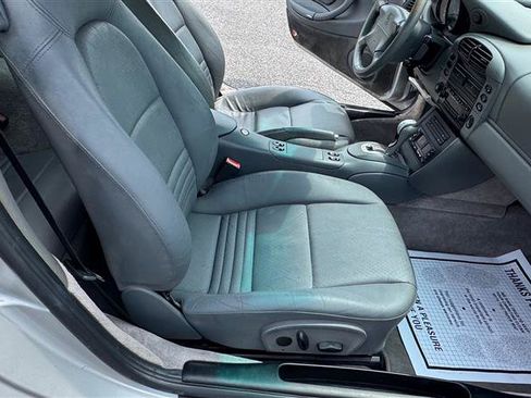Used 2001 Porsche 911 Cabriolet image 39
