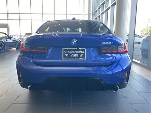 New 2025 BMW 330i Sedan w/ M Sport Package image 5