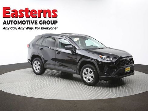 Used 2021 Toyota RAV4 LE AWD/4WD image 47
