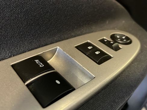 Used 2008 Chevrolet Cobalt LT image 10