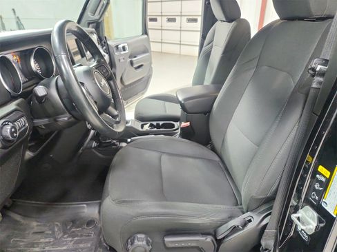 Used 2022 Jeep Gladiator Sport image 19