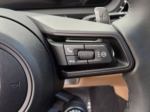 Certified 2026 Porsche Cayenne Coupe AWD/4WD image 19