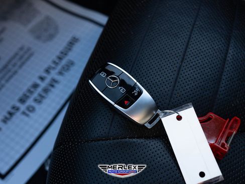 Used 2018 Mercedes-Benz S 560 4MATIC Sedan image 56