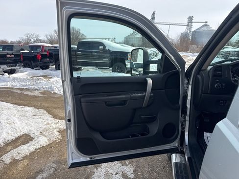 Used 2012 GMC Sierra 2500 SLE w/ HD SLE Premium Package image 10